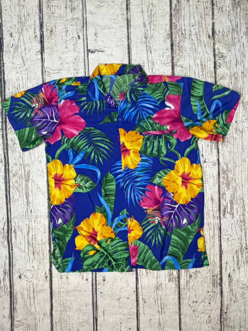 Hawaiian Floral Beach Summer Honeymoon Vacation Button Down Shirt Men's